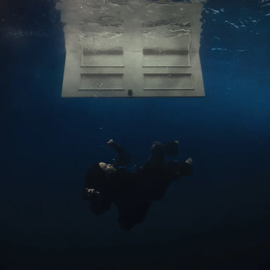 BILLIE EILISH-HIT ME HARD AND SOFT